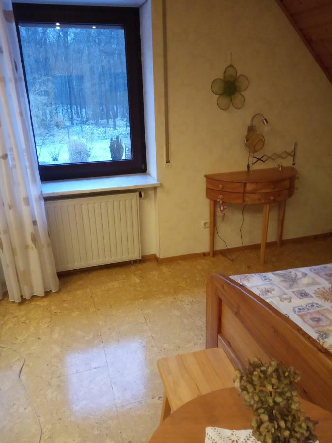 Kwatery Przy A4 Dabrowa Boleslawiecka Dış mekan fotoğraf
